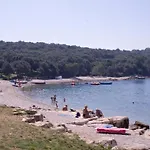 Villa Maras With Yard, 400 M To The