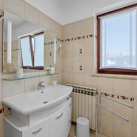 Maras With Yard, 400 M To The