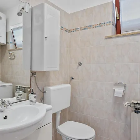 Maras With Yard, 400 M To The 别墅 普拉