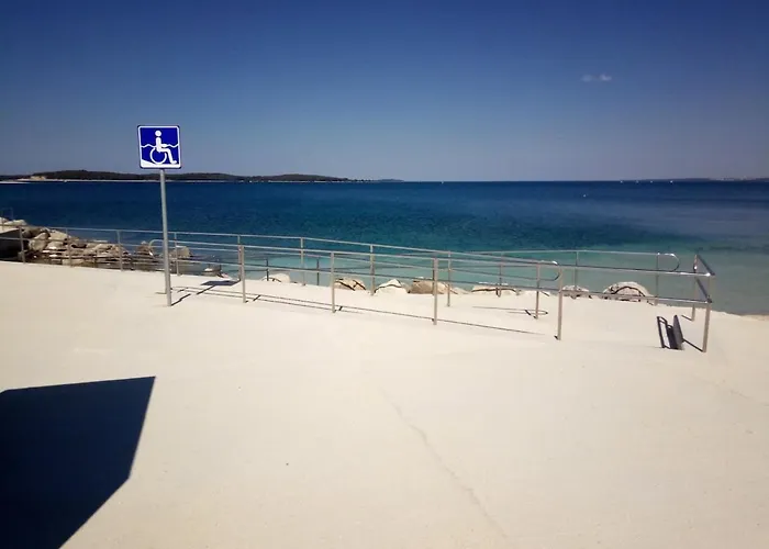 Maras With Yard, 400 M To The Willa