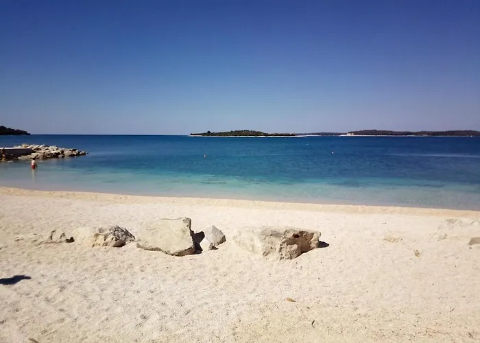 Maras With Yard, 400 M To The