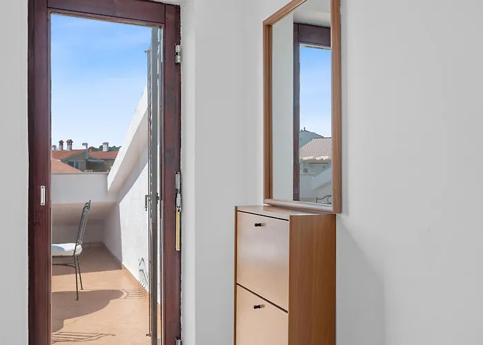 Villa Maras With Yard, 400 M To The